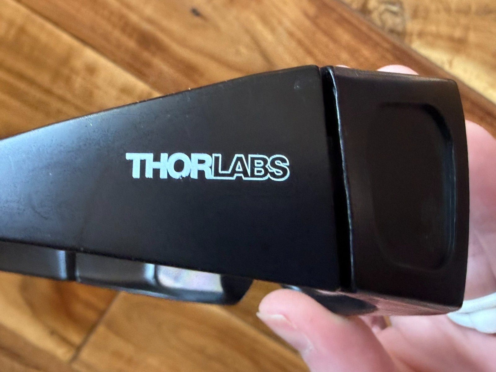 Thorlabs LG6A Laser Safety Glasses: 93% Visible Light Transmission