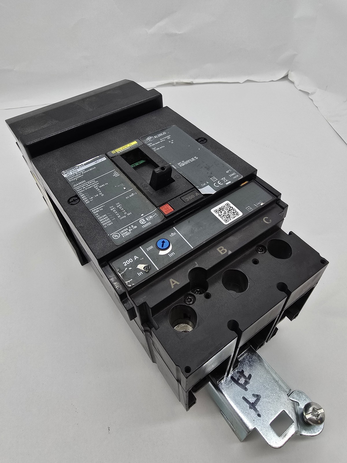 Square D JDA36175 PowerPact I-Line Circuit Breaker 175A 3P 600V 14KA 3PH JD250