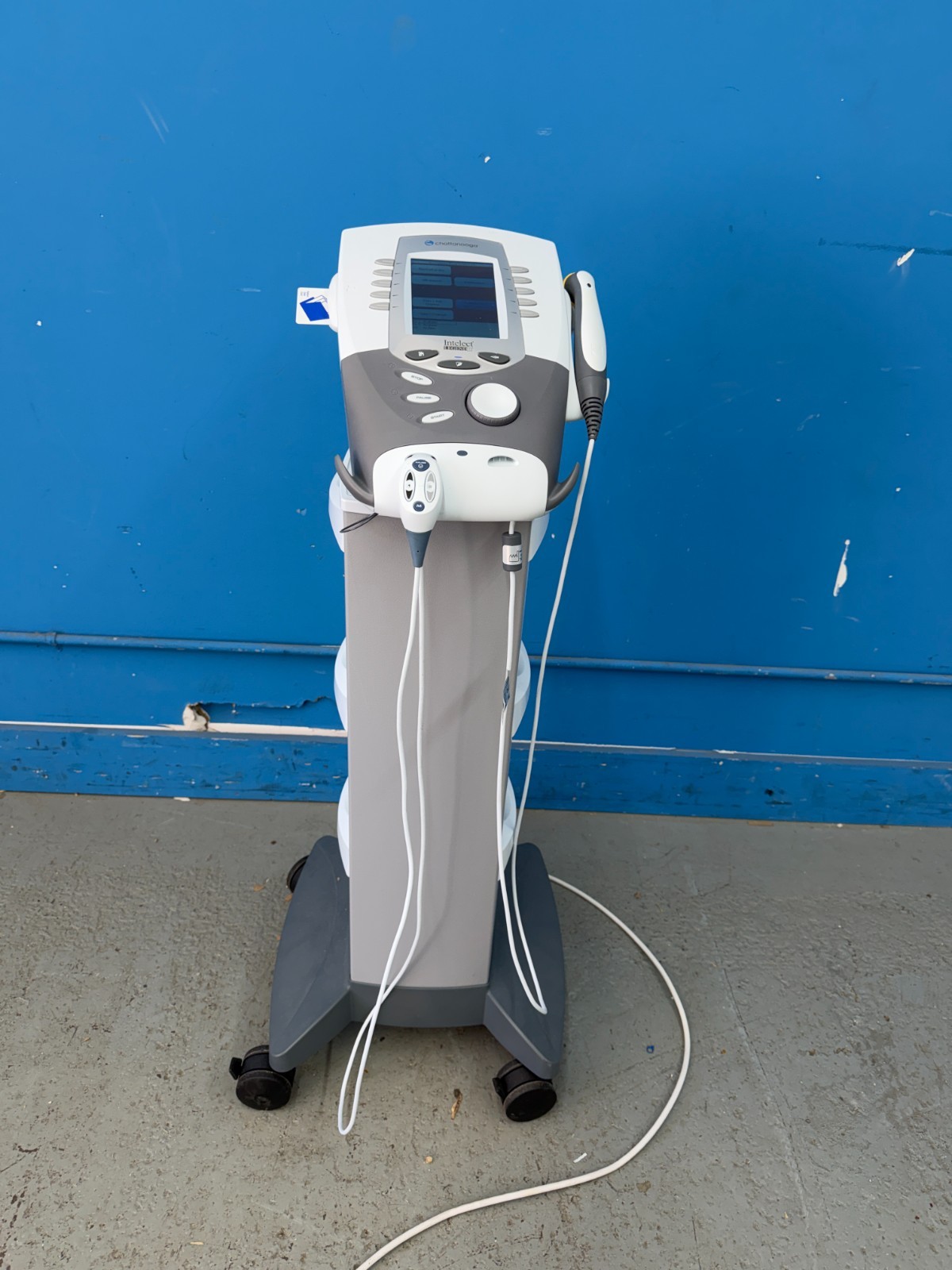 Chattanooga Intelect Legend 2760 With Probe Remote Cables Cart & 60 Day Warranty