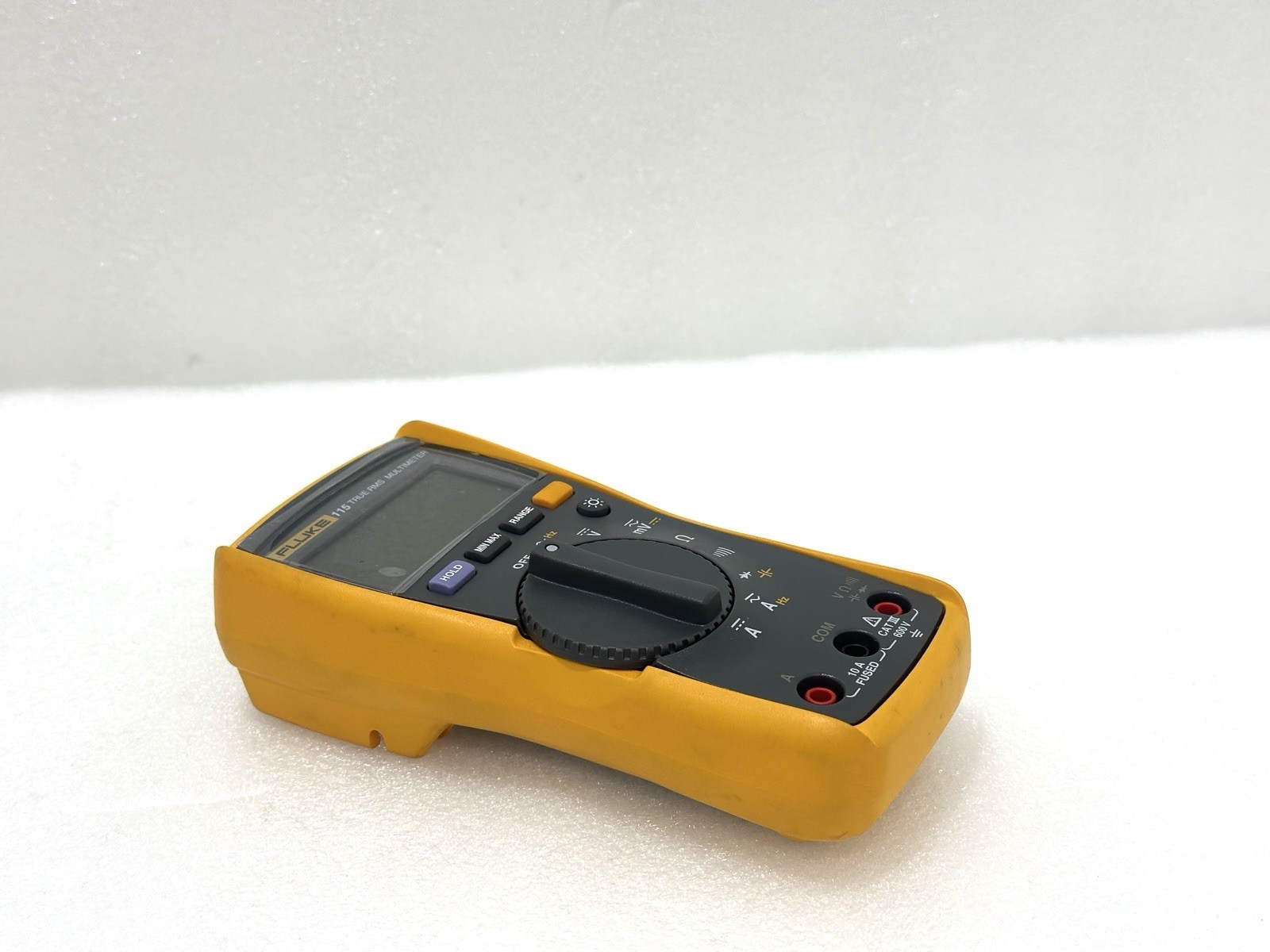 FLUKE 115 TRUE RMS MULTIMETER