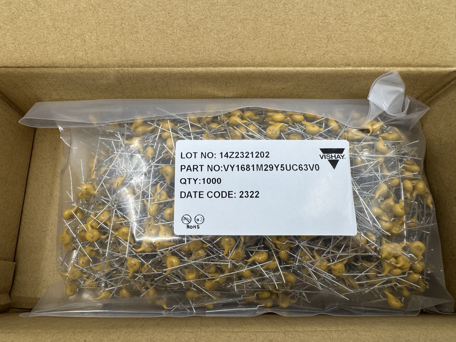 100 PCS S151K33SL0N63L6R Vishay 150 pF ±10% 1000V 1KV Ceramic Capacitor Class 1