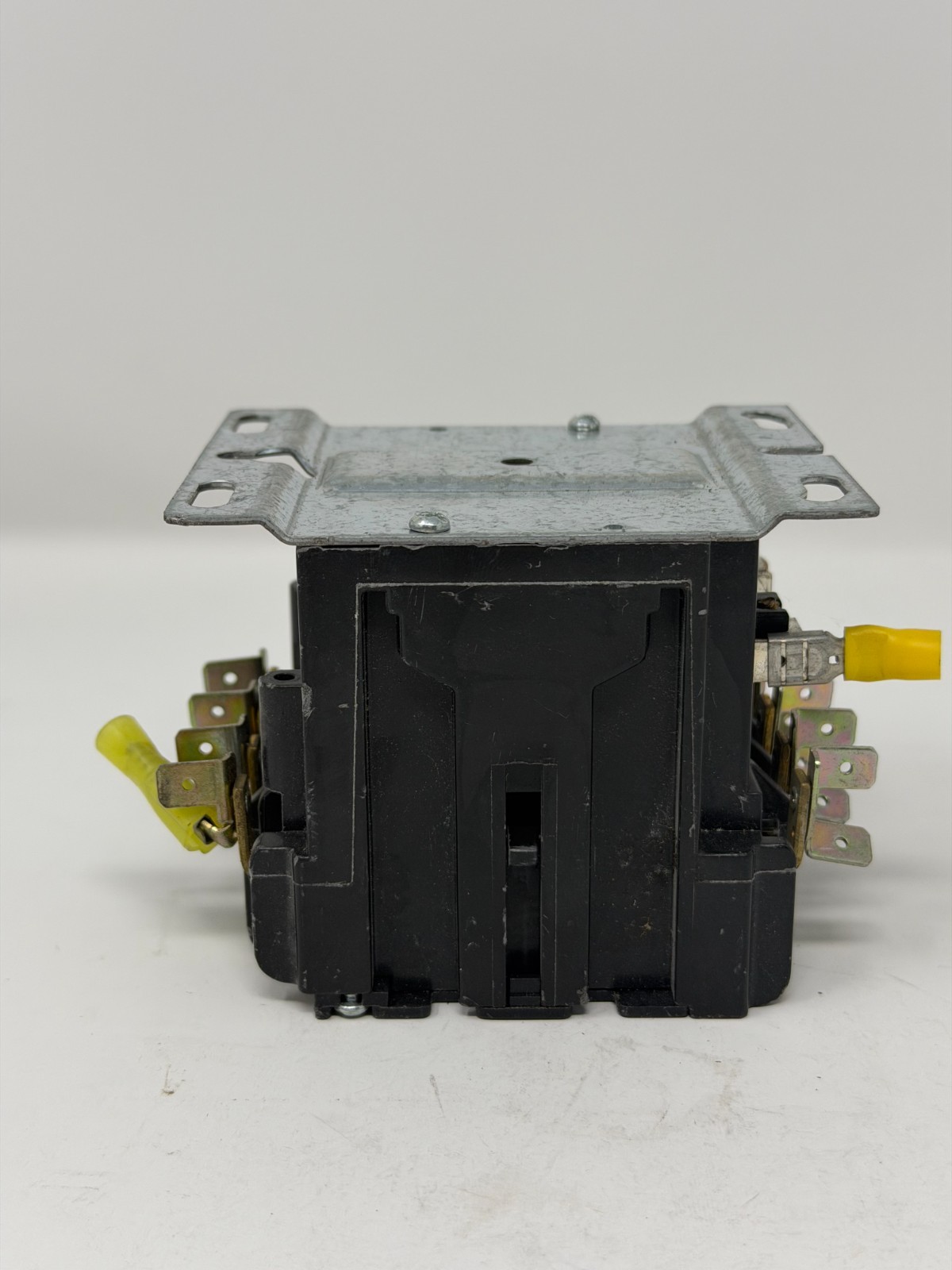 Siemens LEN00B004120A 20A Contactor 110/120V Coil 277V 1PH 480/277V 3PH