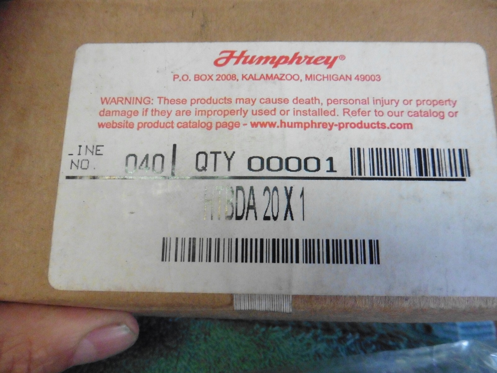 HUMPHREY HTBDA 20 X 1 DOUBLE ACTING, LONG BUSHING TWIN ROD CYLINDER HT SERIES