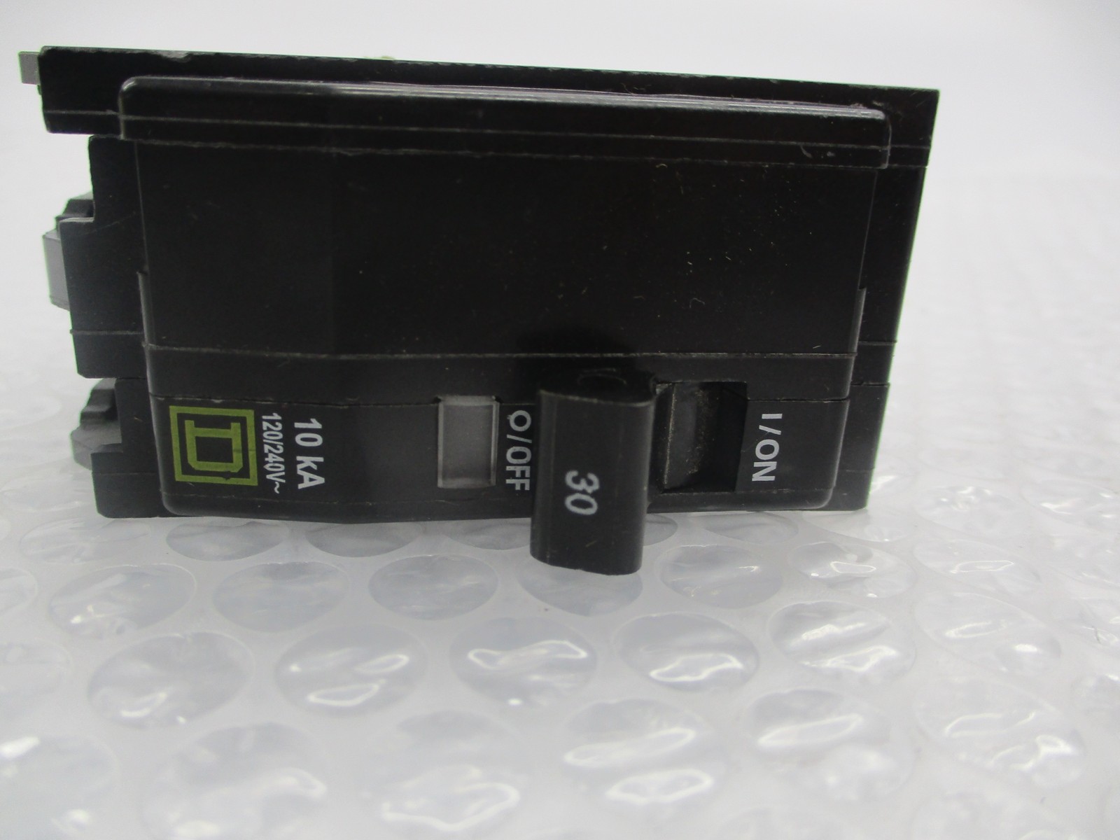 SQUARE D QO230 BREAKER 2POLES 30AMPS UNMP
