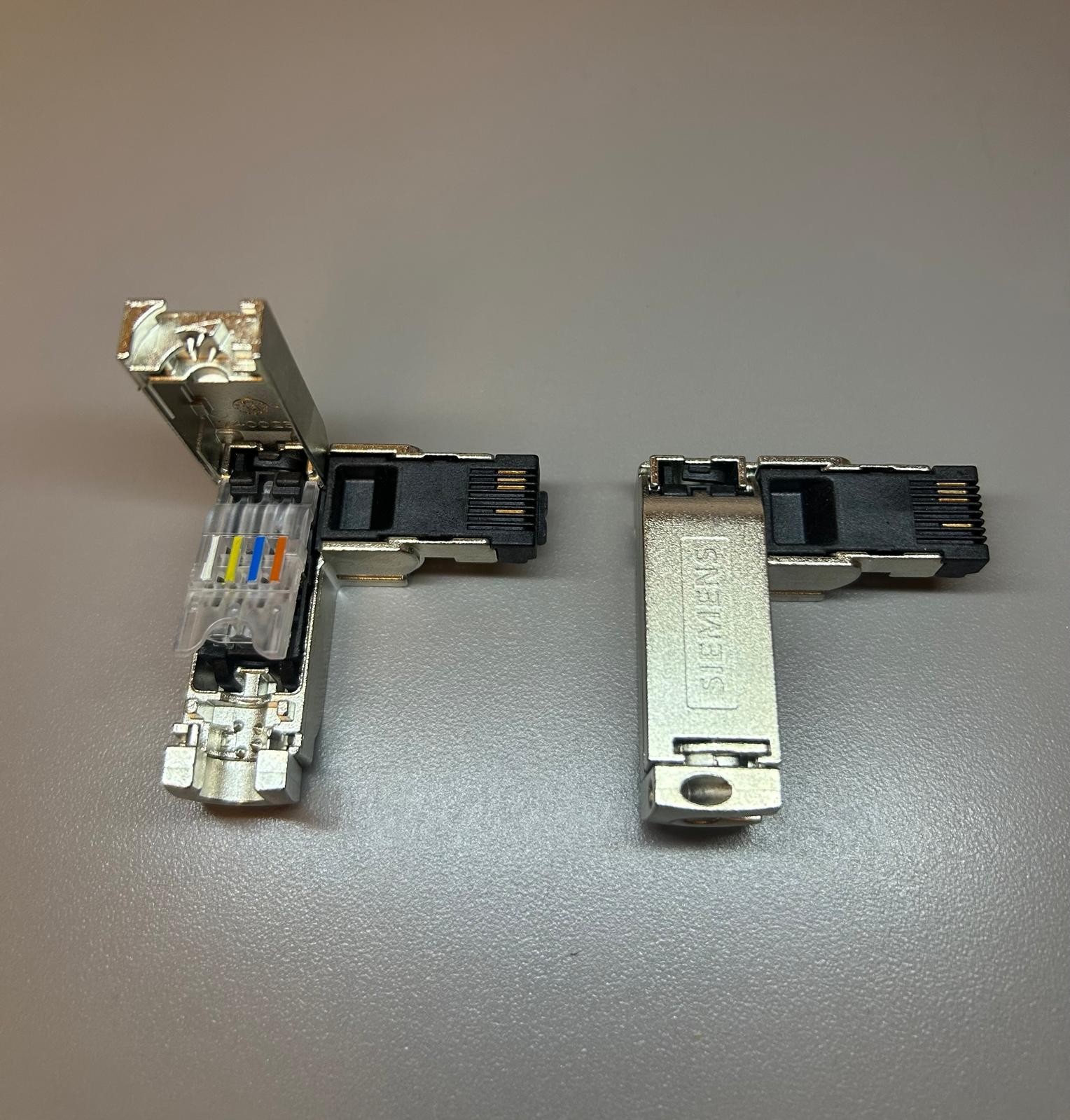 6GK1901-1BB20-2AA0 Siemens Industrial Ethernet 90 Degree RJ45 Plug NEW