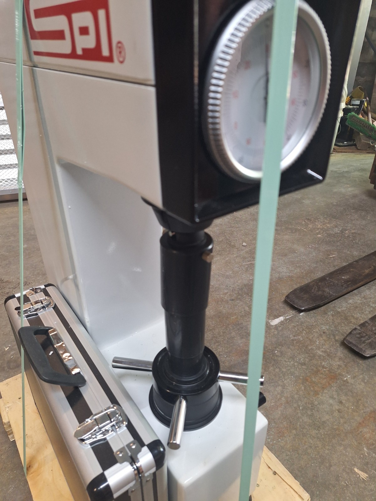 SPI Benchtop Rockwell Hardness Tester 15-817-0