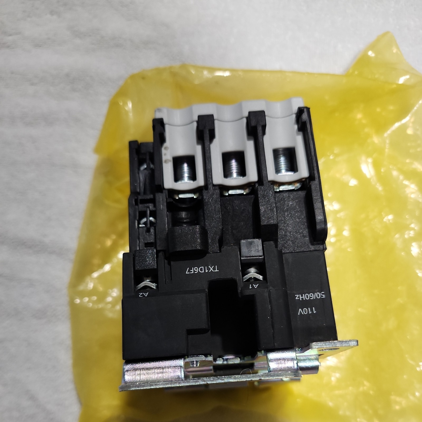 NOFUEL NC1 D40 11 F7 Contactor NC1D4011 Replaces LC1-D4011-F7 120V Coil