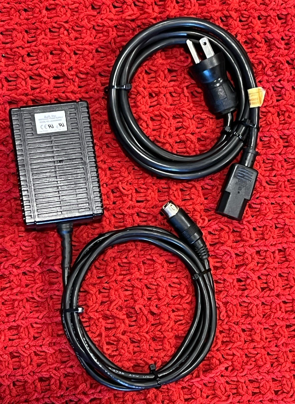Chattanooga INTELECT LEGEND STIM E-Stim – Works Great!