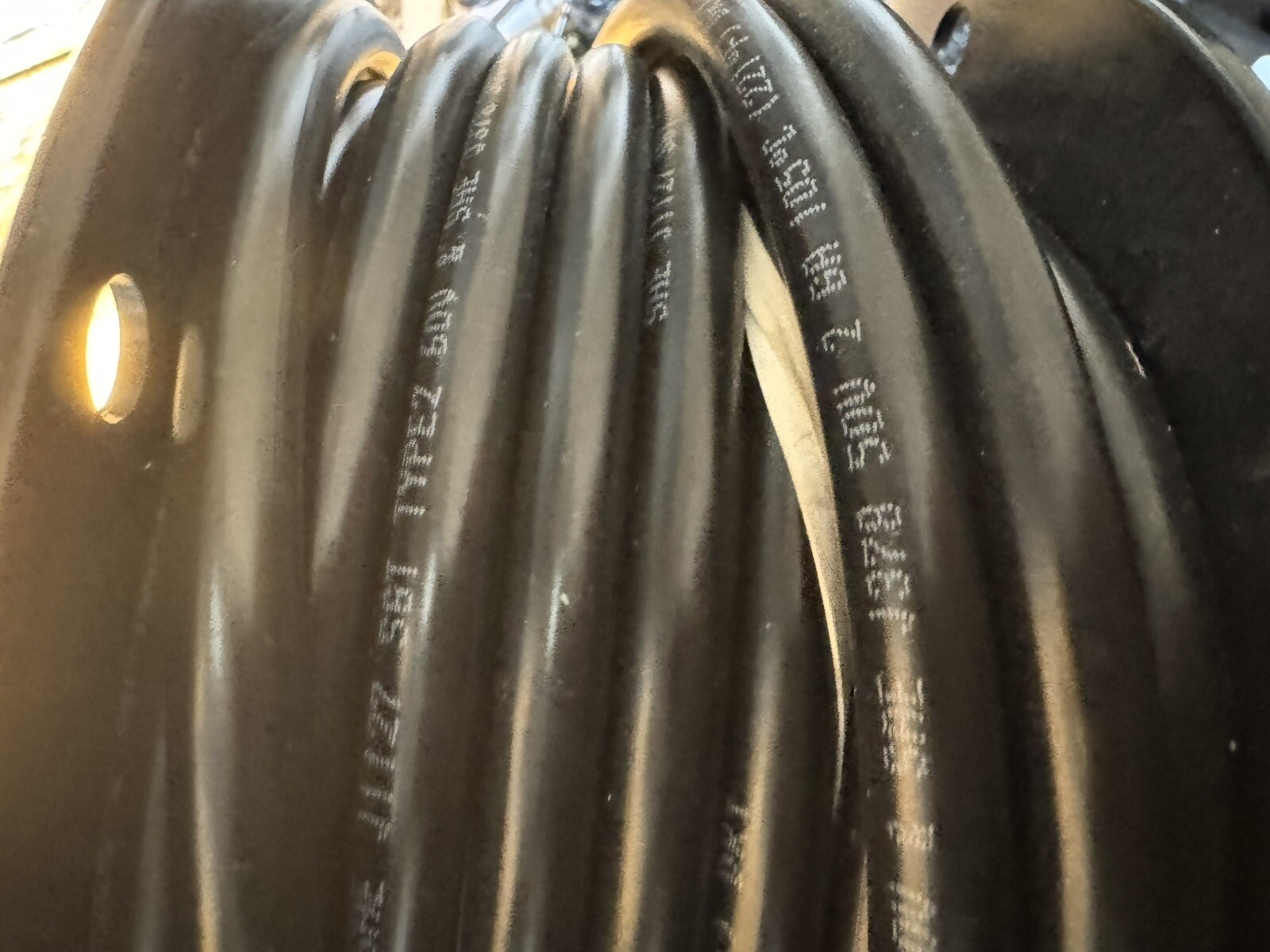 100 Foot of 2 Gauge Welding & Battery Del City Black 5512105