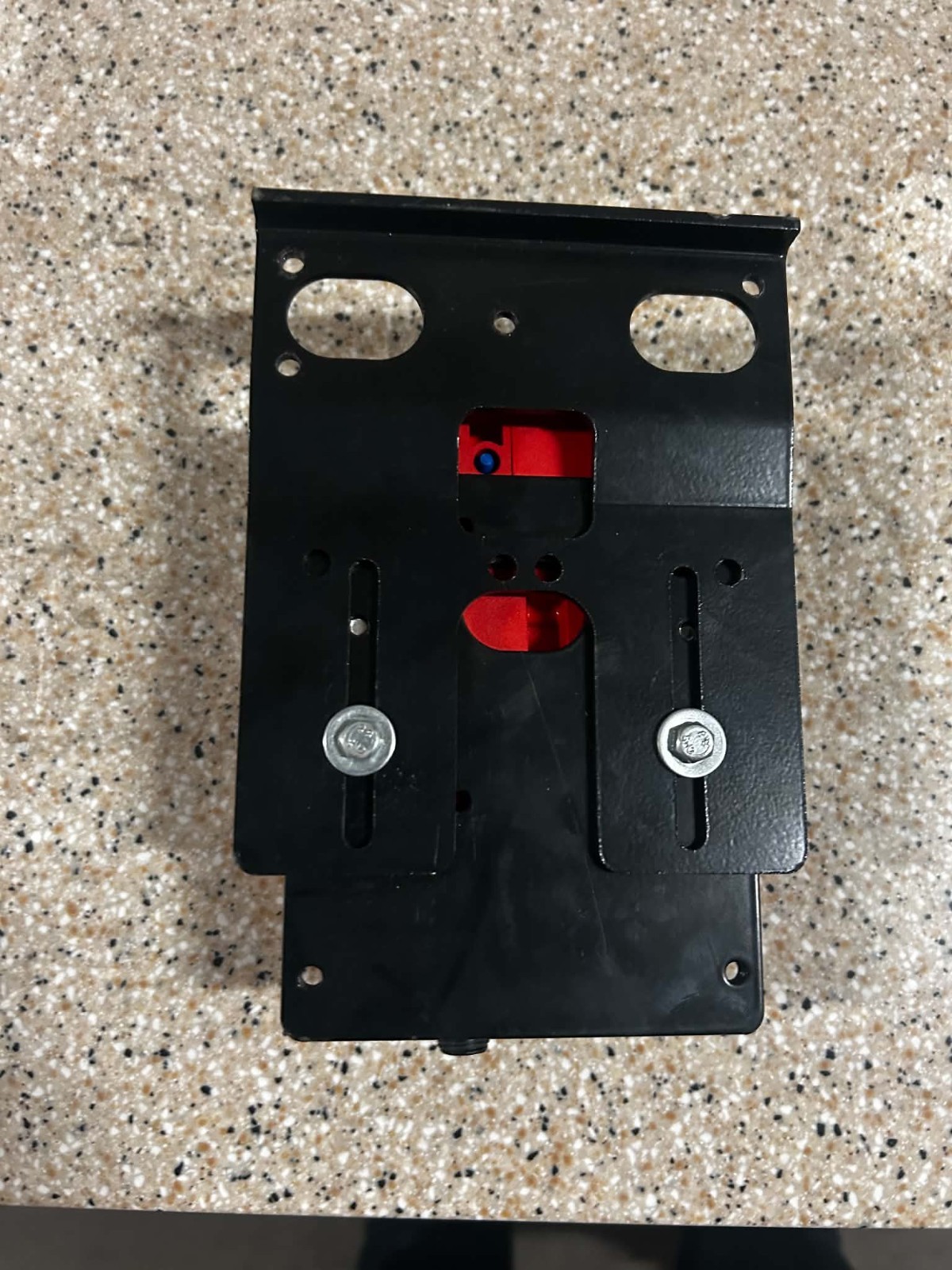 Allen-Bradley Guardmaster TLS1-GD2 safety interlock switch