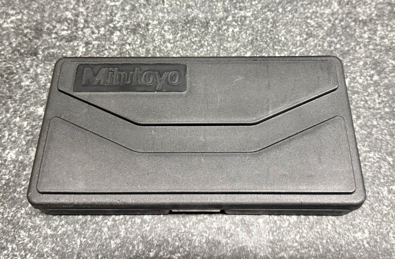 MITUTOYO 0-1” DIGITAL MICROMETER 293-344-30, IP65, .00005” RESOLUTION, w/ CASE