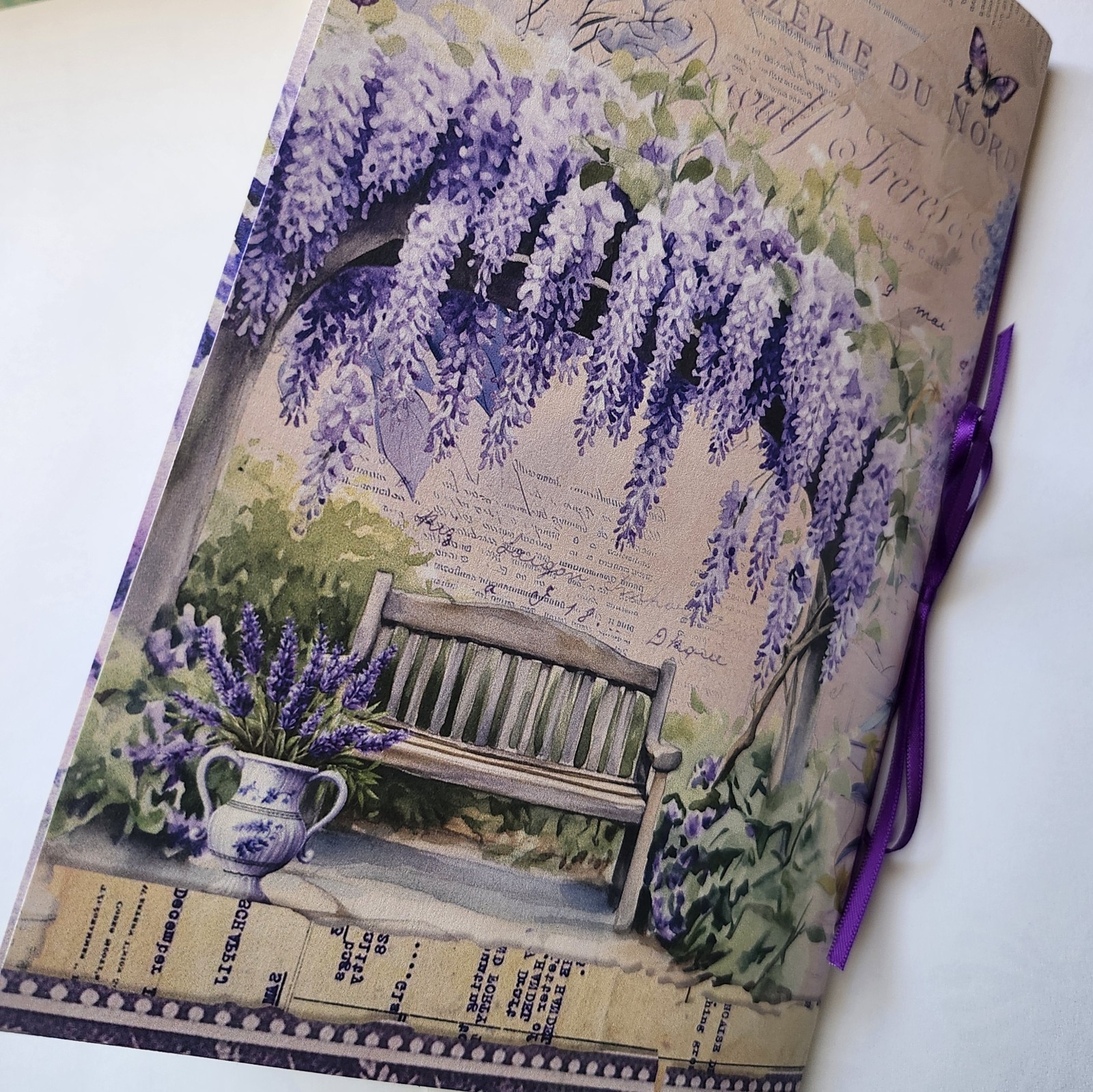 Junk Journal Blank Booklet «LAVENDER DREAMS» Vintage Purples 40pgs