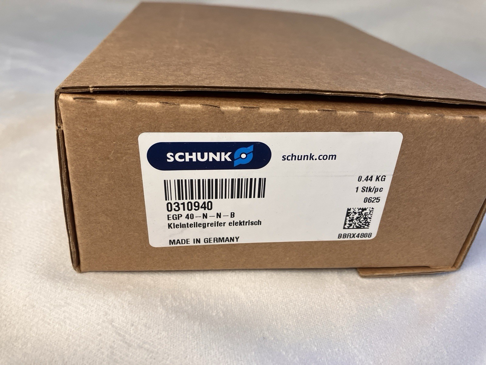 *NEW* SCHUNK EGP40-N-N-B / EGP40NNB 310940 Electric Parallel Gripper 24vdc
