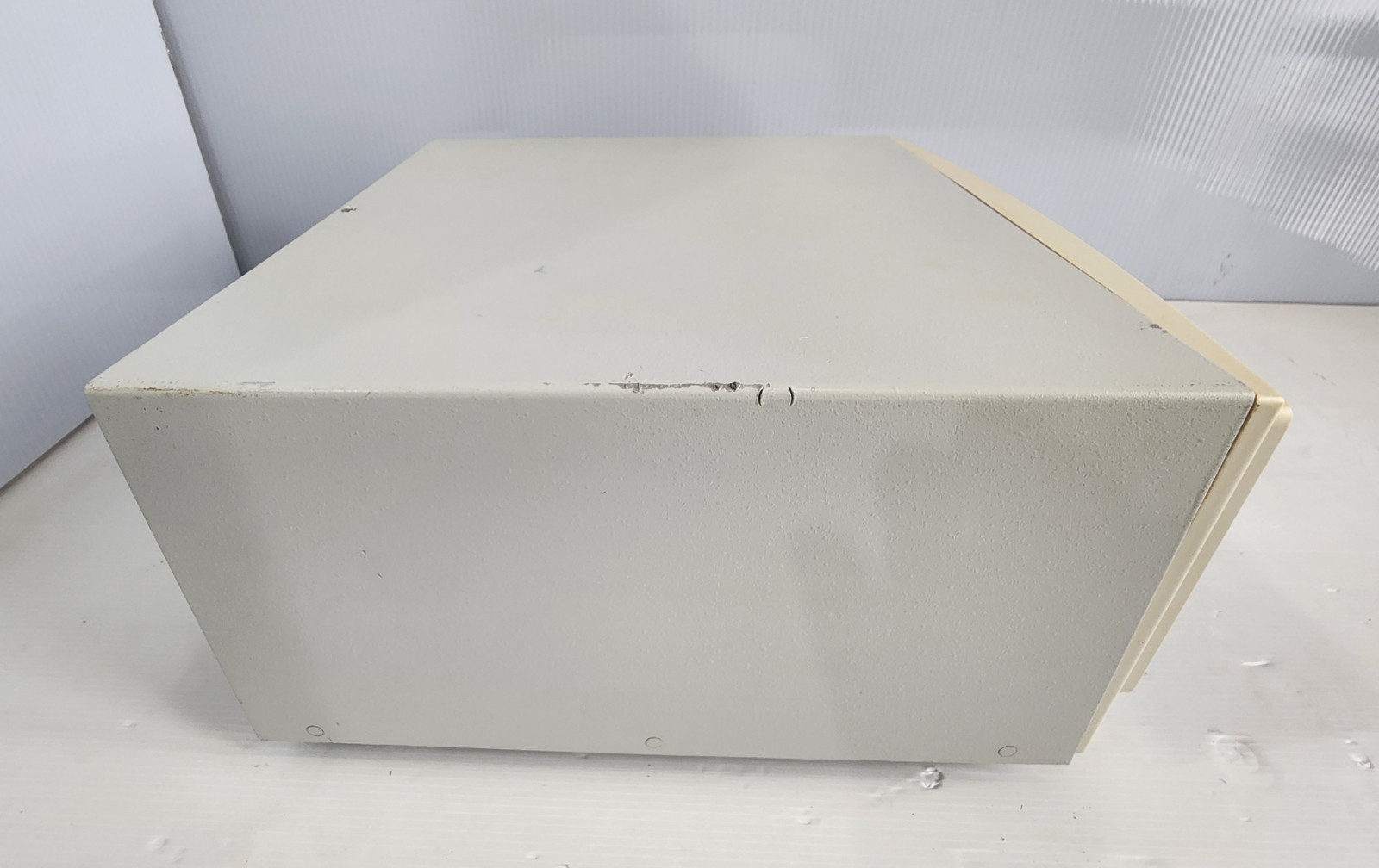 General Eastern Optica GE Sensing Dewpoint Chilled Mirror Hygrometer