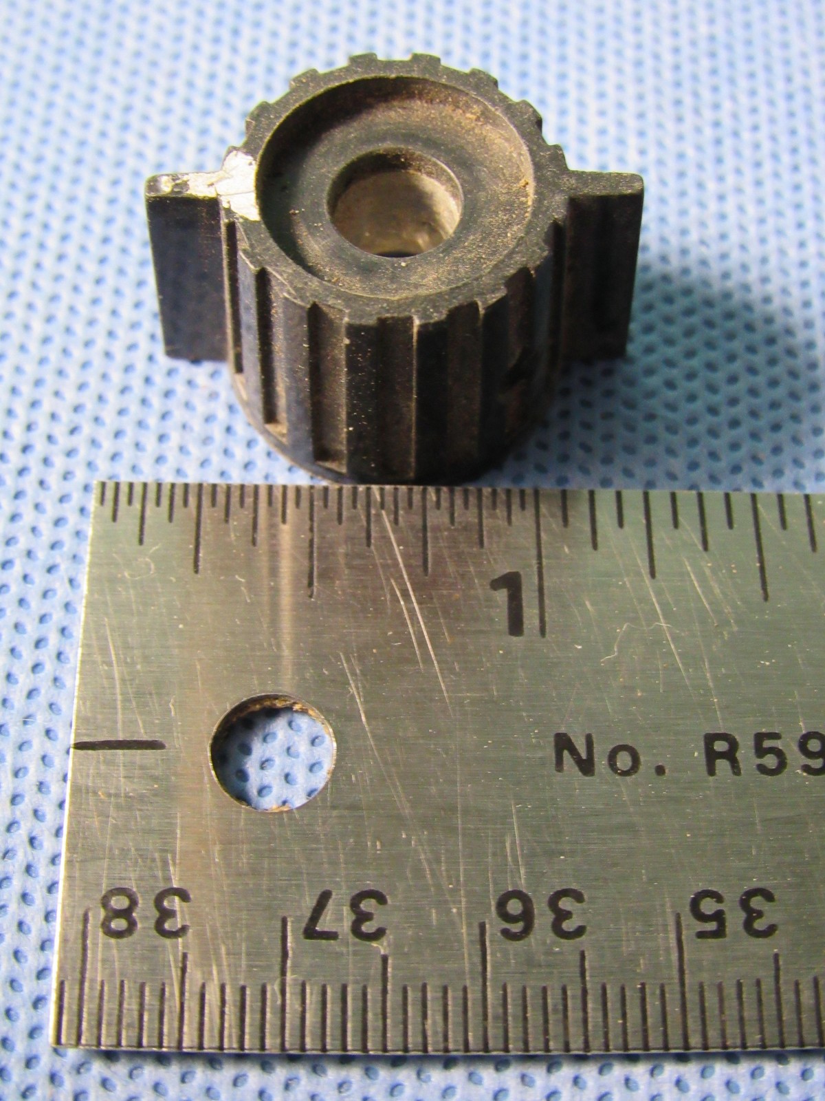 Vintage Ribbed Control Knobs Lot 19 Black Plastic Brass Inserts Pointer Tab