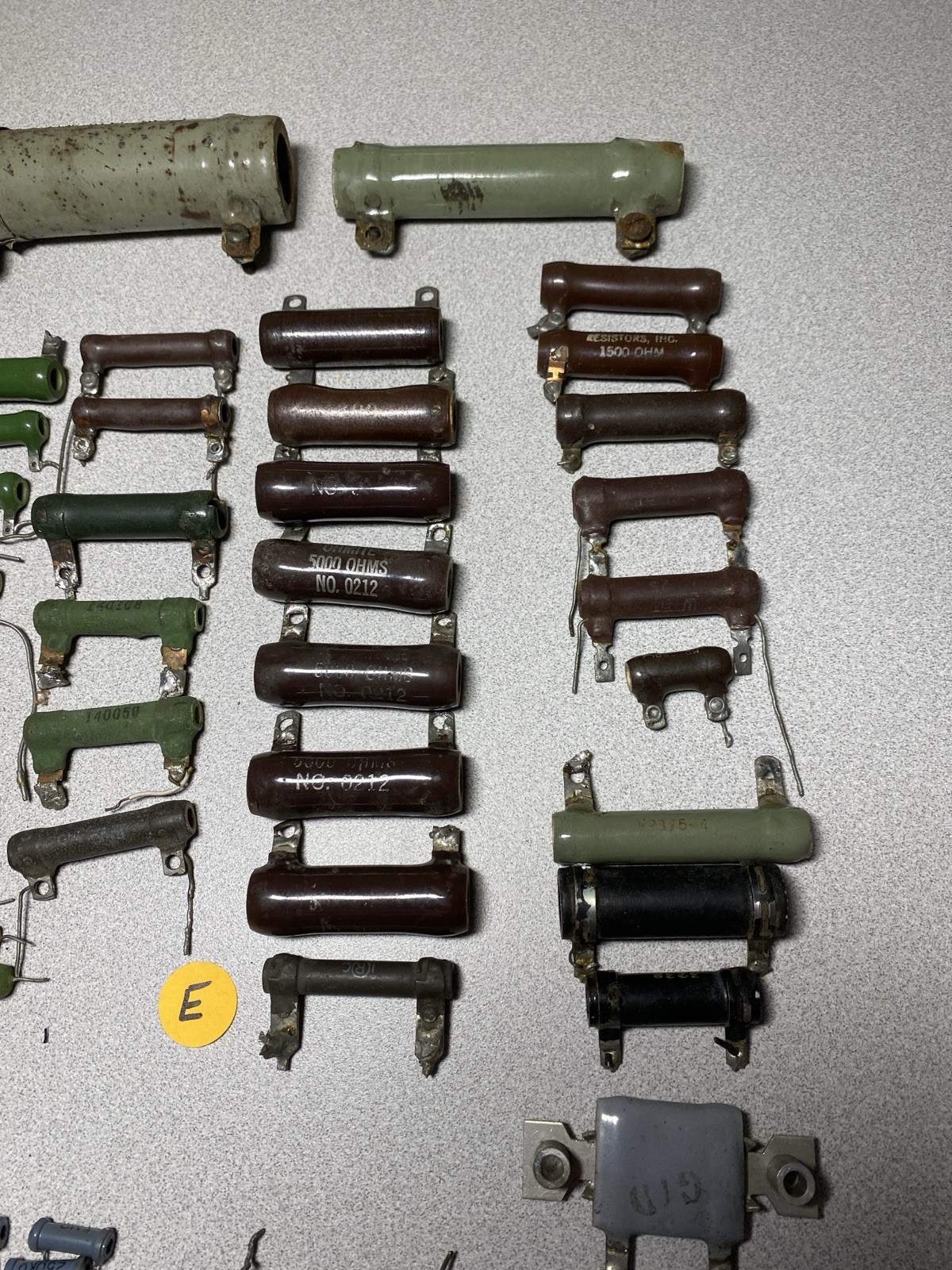 Mixed Lot 50+ VTG Wirewound Ceramic Power resistors Ohmite Vitrohm Mallory Asama