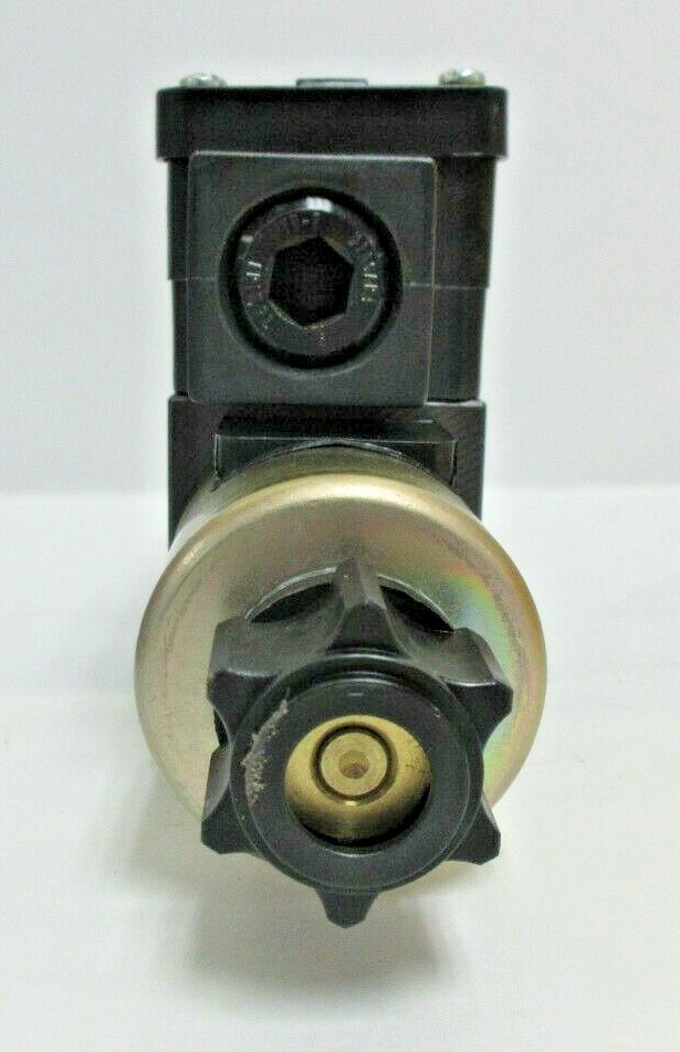 PARKER HYDRAULIC VALVE **SEE DETAILS**