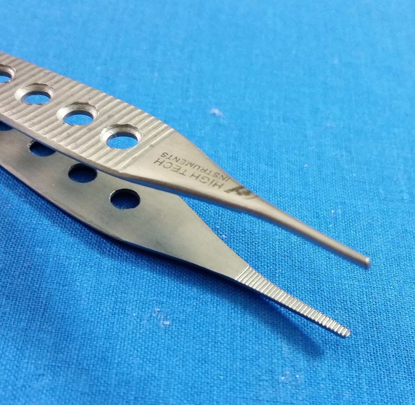 SET OF 2 PREMIUM GRADE ADSON TISSUE 1X2 TEETH + DRESSING SERRATED 4.75″ DISSE…