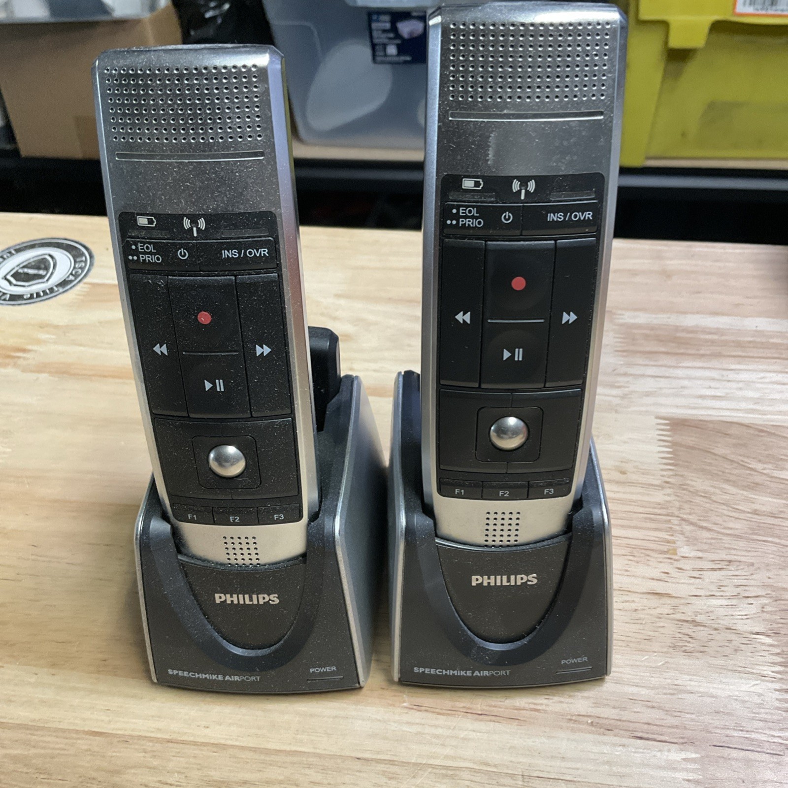 LOT OF 2 PHILIPS SPEECHMIKE AIRport PC Dictation Microphones &Dock 1Pairing Unit