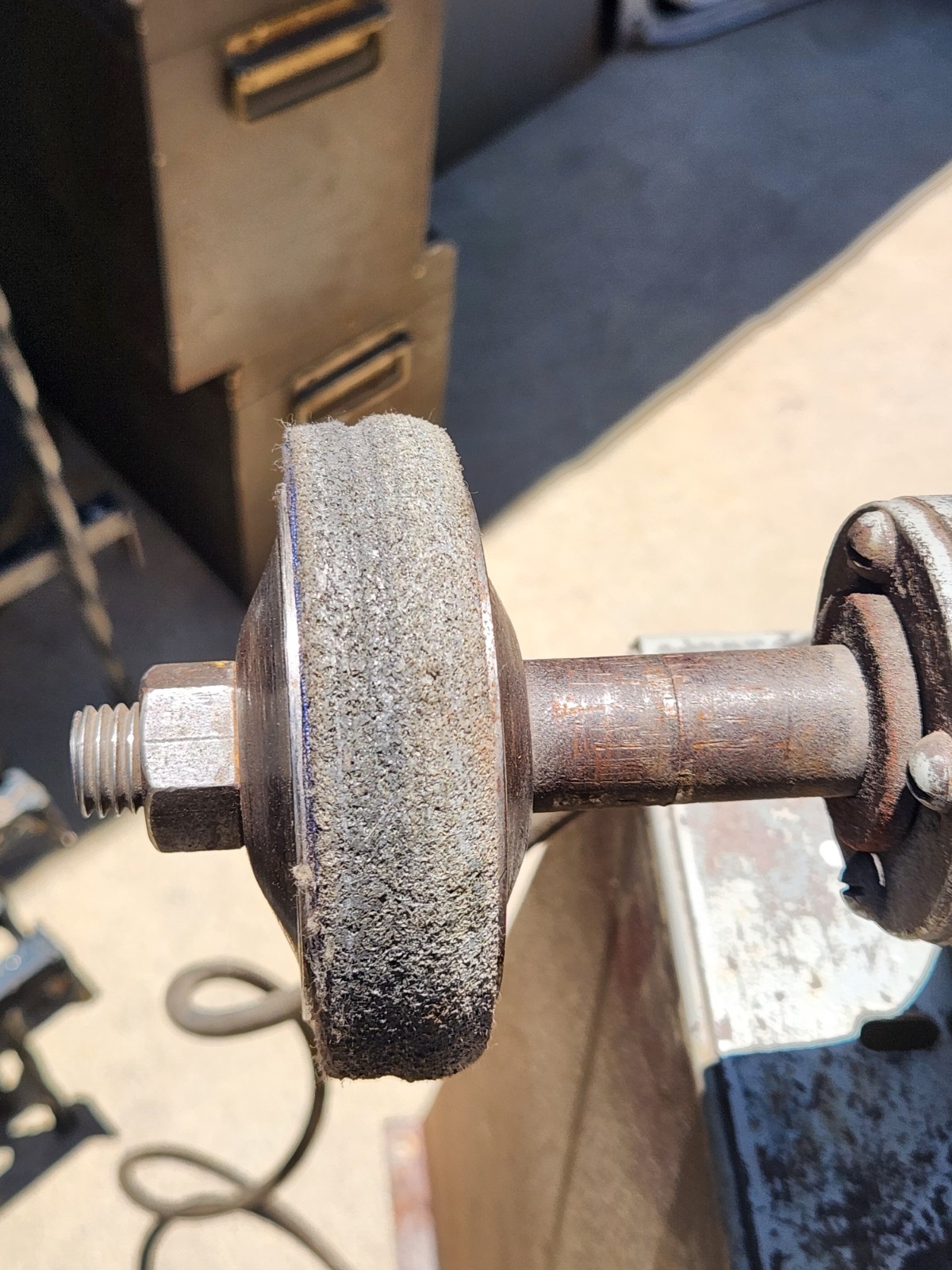 BALDOR GRINDER MODEL 1530