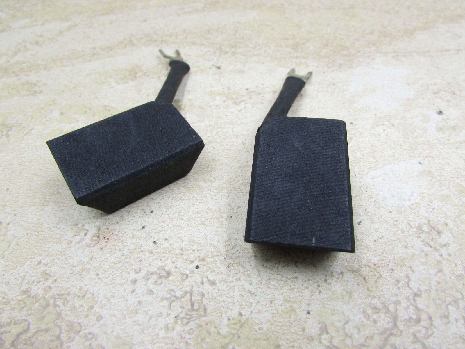 2 Pack Carbon Brush #682, Part Number 682
