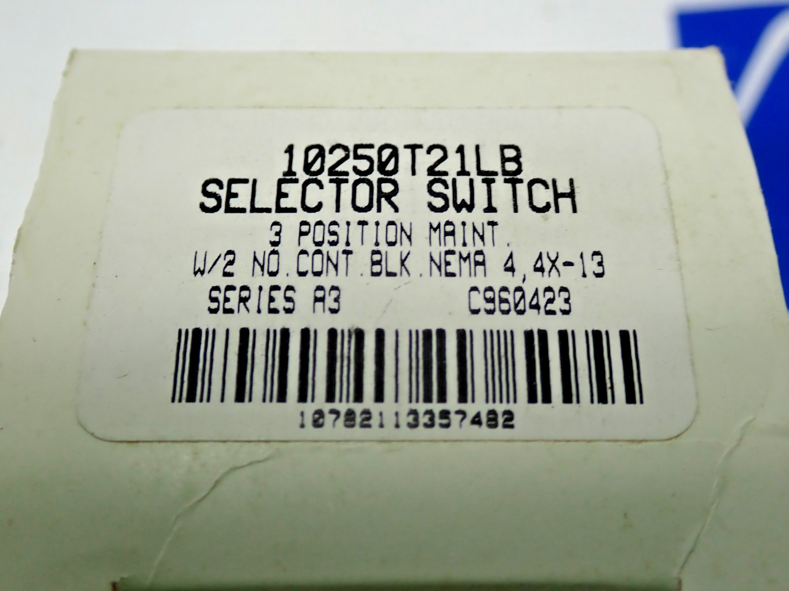 Cutler Hammer 10250T21LB 3 position maintained W/2 NO Contact Block