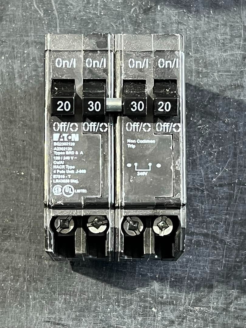 NEW Eaton Cutler-Hammer BQ2302120 Quad BR Circuit Breaker (1) 2P 30A (2) 1P 20A
