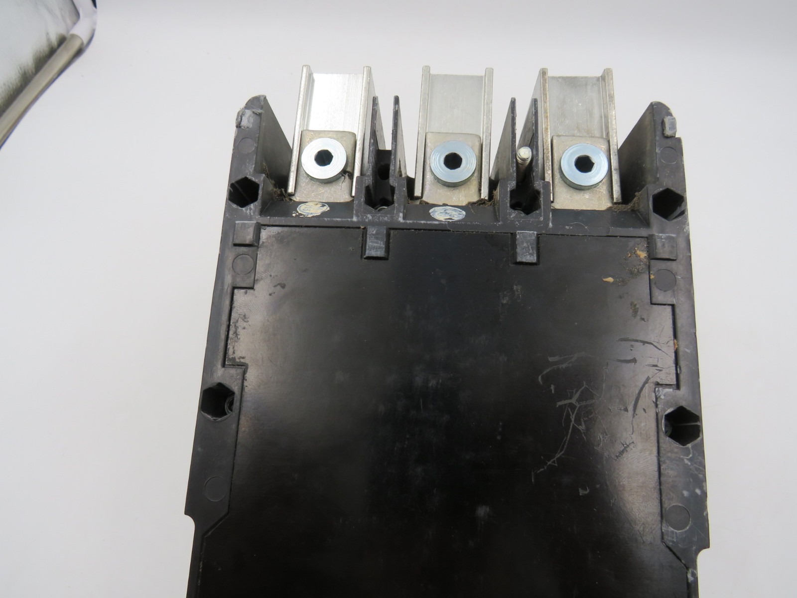 Eaton PDG33G0400FNNN 3-Pole 400A 480V Molded Case Circuit Breaker NEW