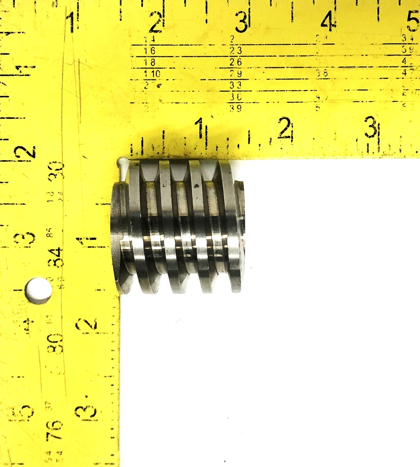 Globe 1.38X1.44 Inch Worm Gear With 0.63 Inch Bore WG10R NOS