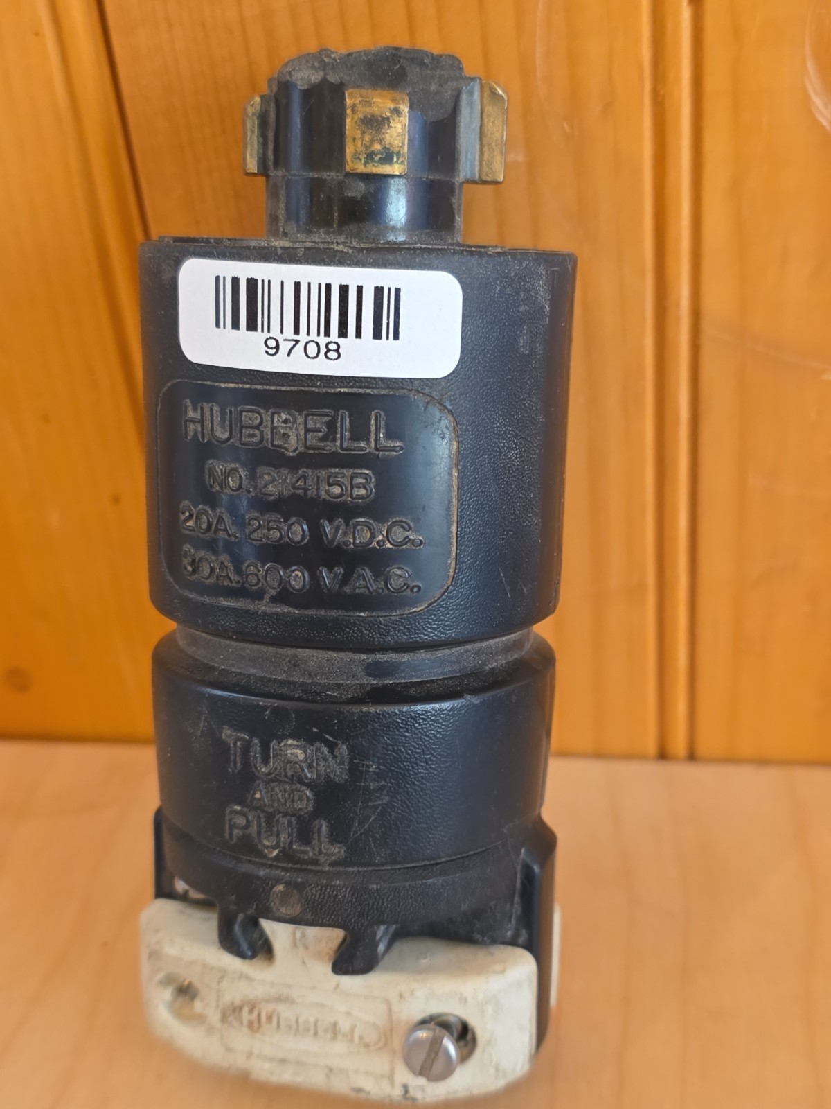 Hubbllock 21415B LOCKING PLUG 30AMP 600VAC 4W 600VAC 20A 250 VDC HBL21415B
