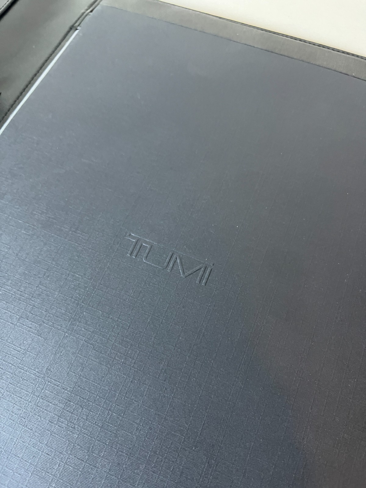 Tumi – Nassau – Leather Letter Pad – Black