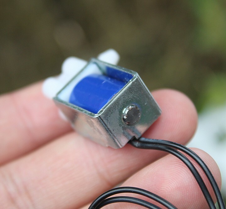 2Pcs DC5V 6V Micro Electric Solenoid Valve Normally Closed Air Water Valve USA