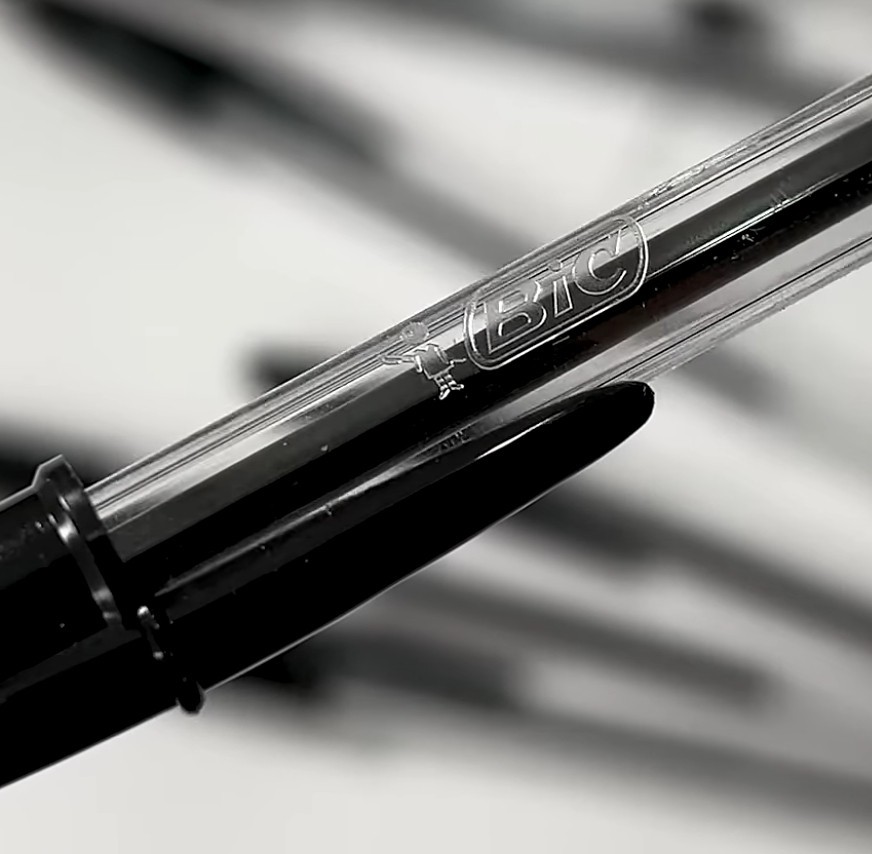 20 PCs Black Pens. BIC Cristal 20 Pack Xtra Smooth Ball Pen, 1.6mm.