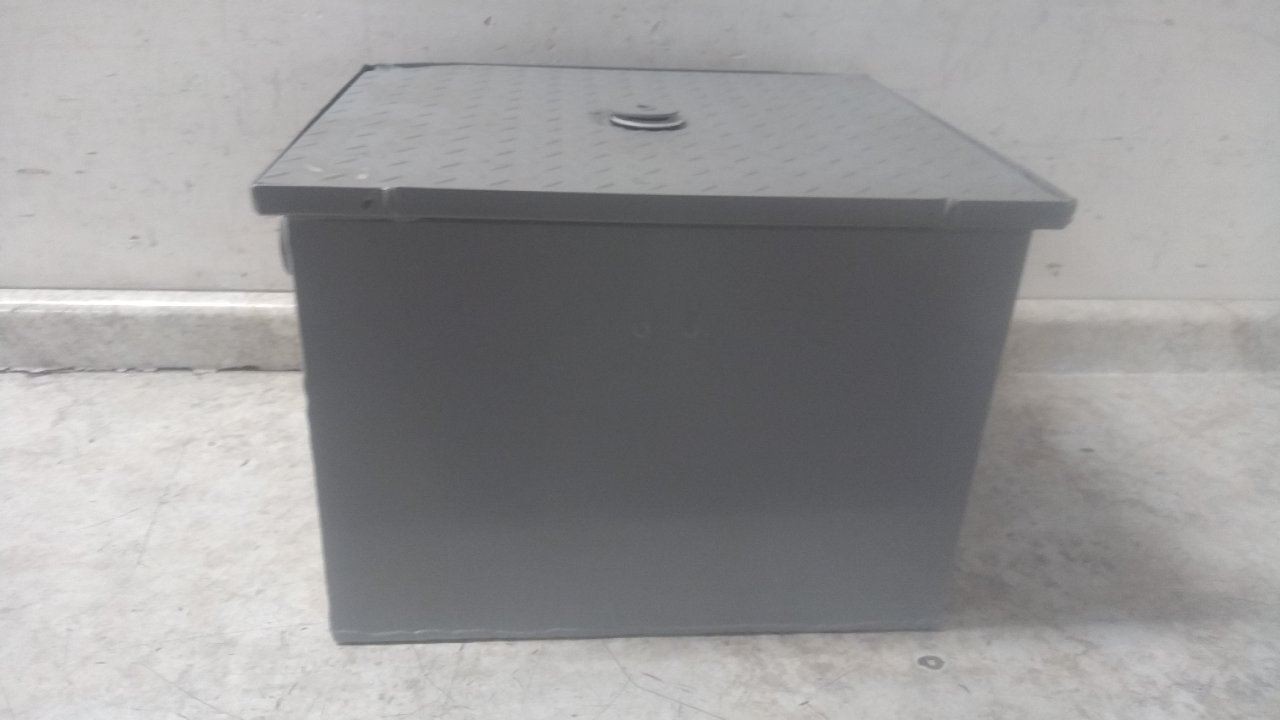 Zurn GT2700-15-2NH 2 In Inlet/Outlet 30 Lb Cap 15 GPM Steel Grease Interceptor
