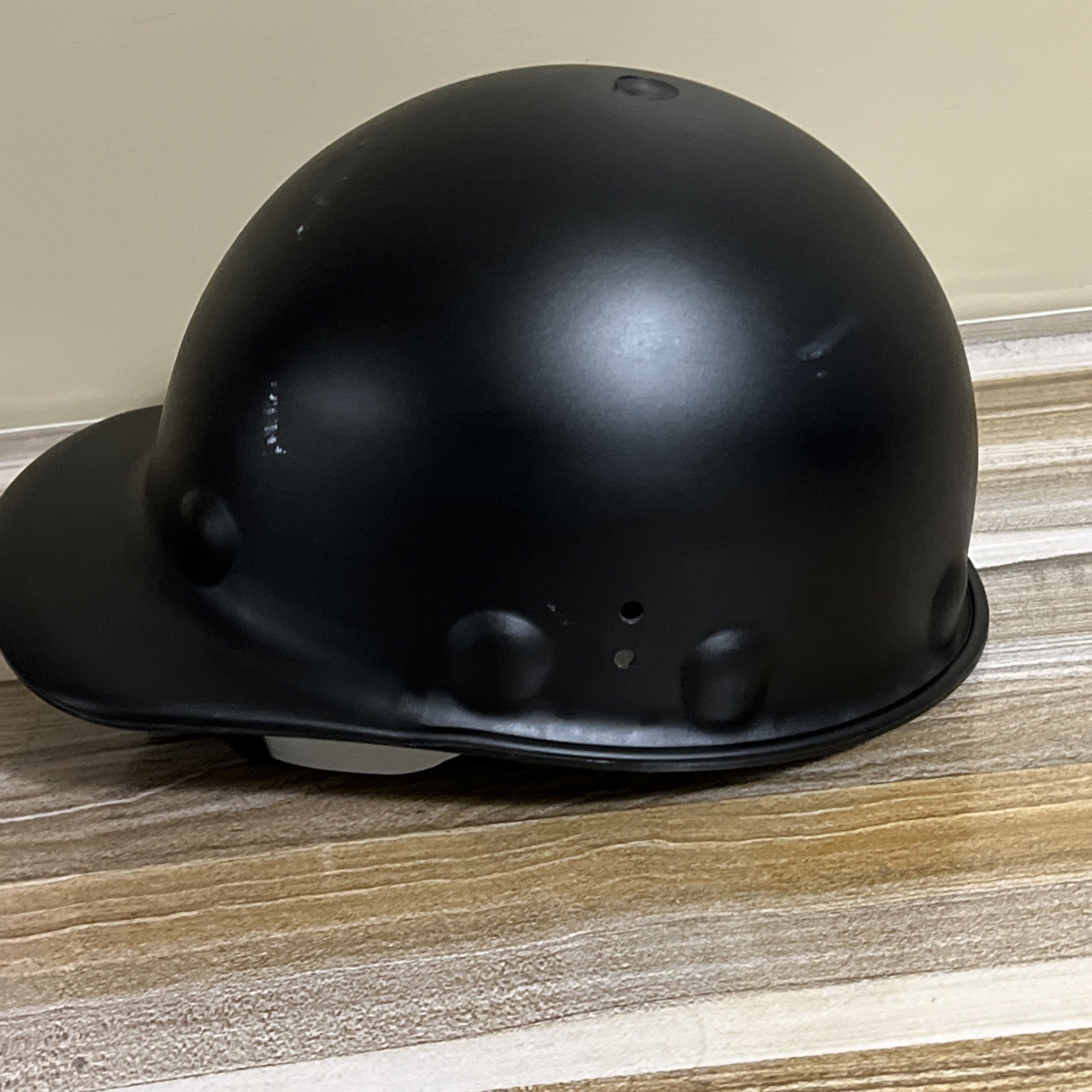Honeywell Fibre Metal Roughneck P2HnQ Hard Hat – Gray – Used – Good