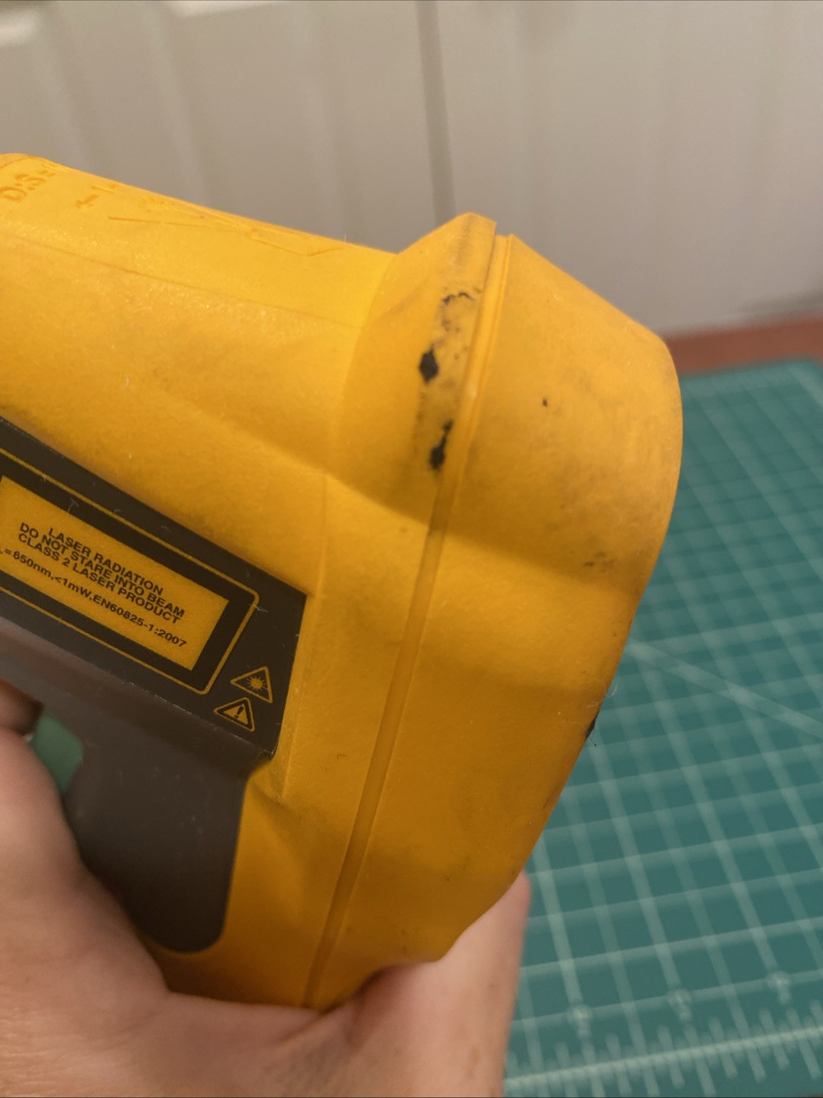 Fluke 62 MAX IR Thermometer 3M Drop -30 To 500C Water/Dust Resistant IP54 Rate