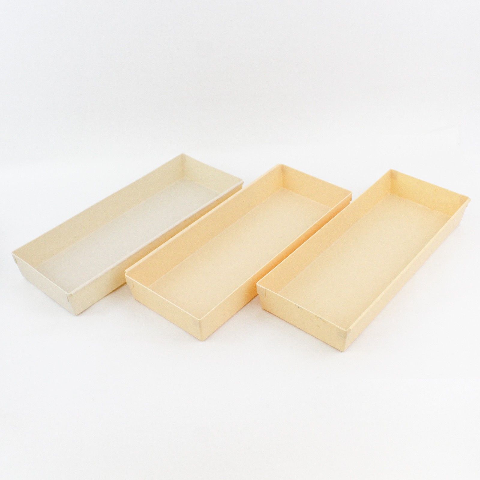 Mixed Lot of 6 Large Plastic Drawer Organizers 15″