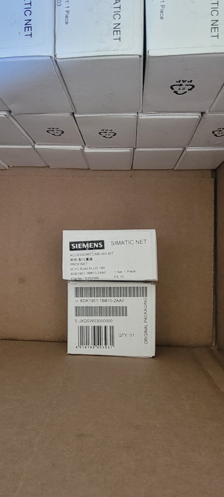 Siemens 6GK1901-1BB10-2AA0 Industrial Ethernet FastConnect RJ45 Plug – Silver