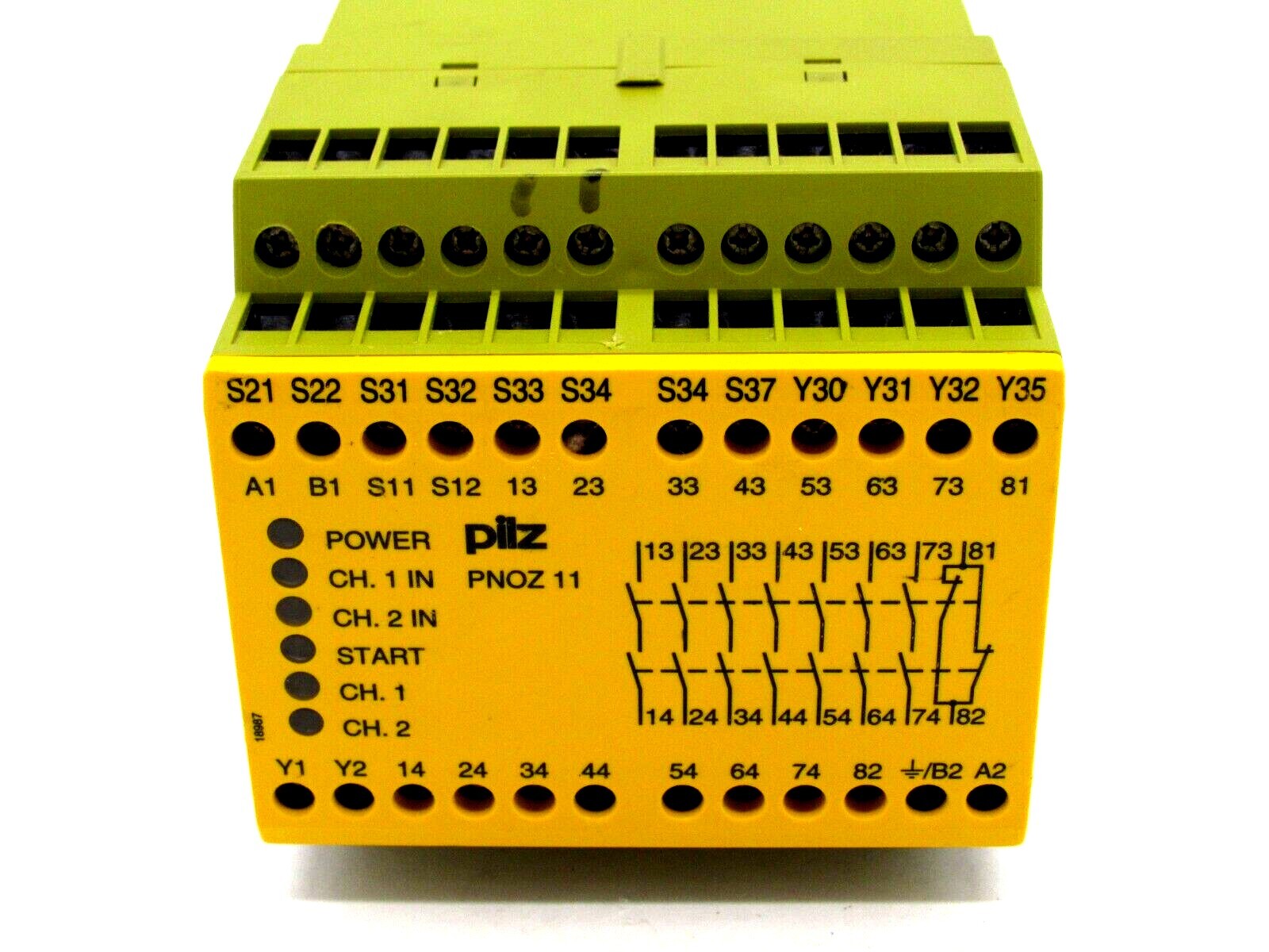 USED PILZ PNOZ-11-24VAC-24VDC-7N/0-1N/C SAFETY RELAY 774080