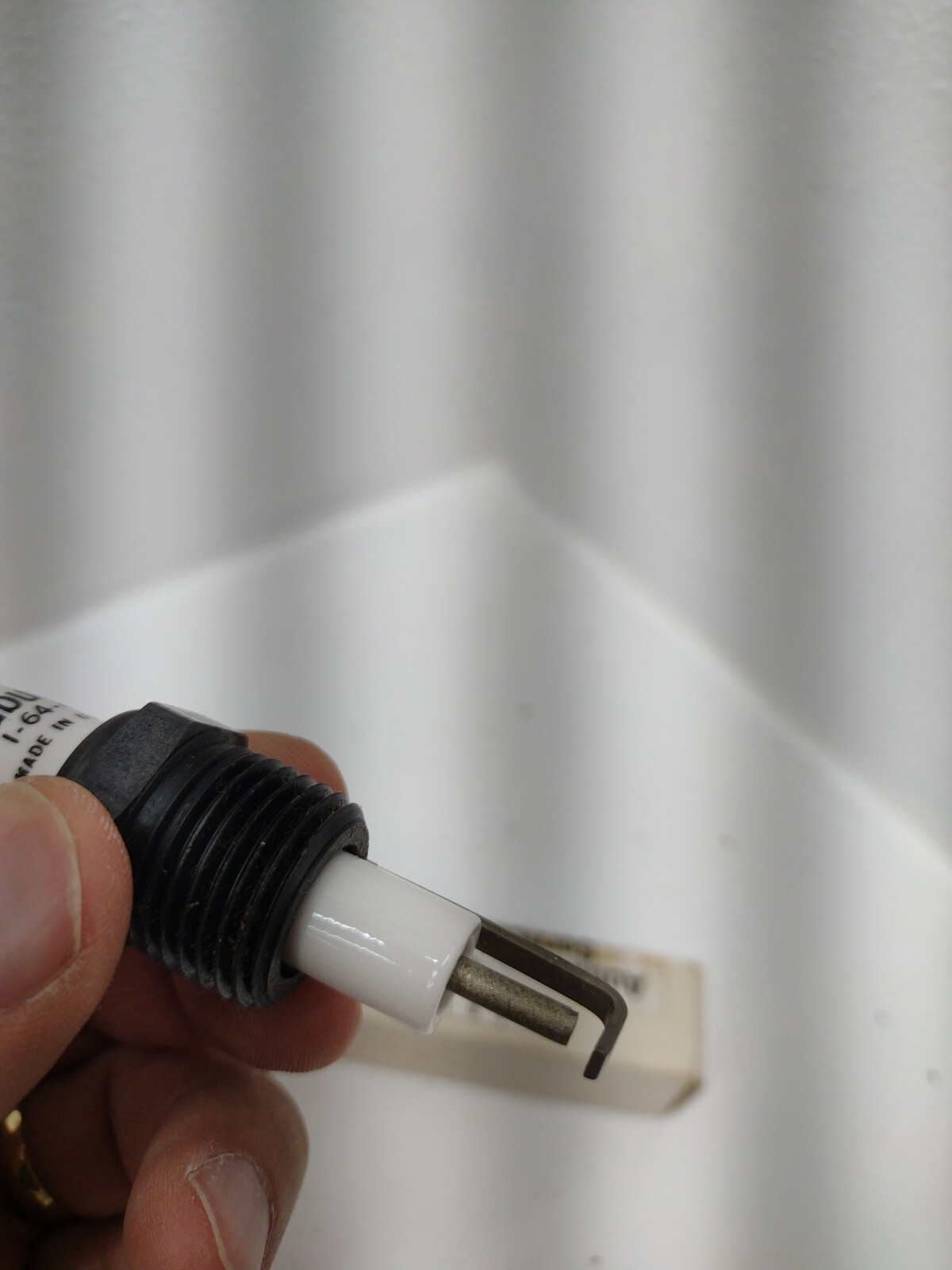 IGN0005 Trane Ignitor OEM IGN0005 IGN-0005 Spark Plug Genuine Trane