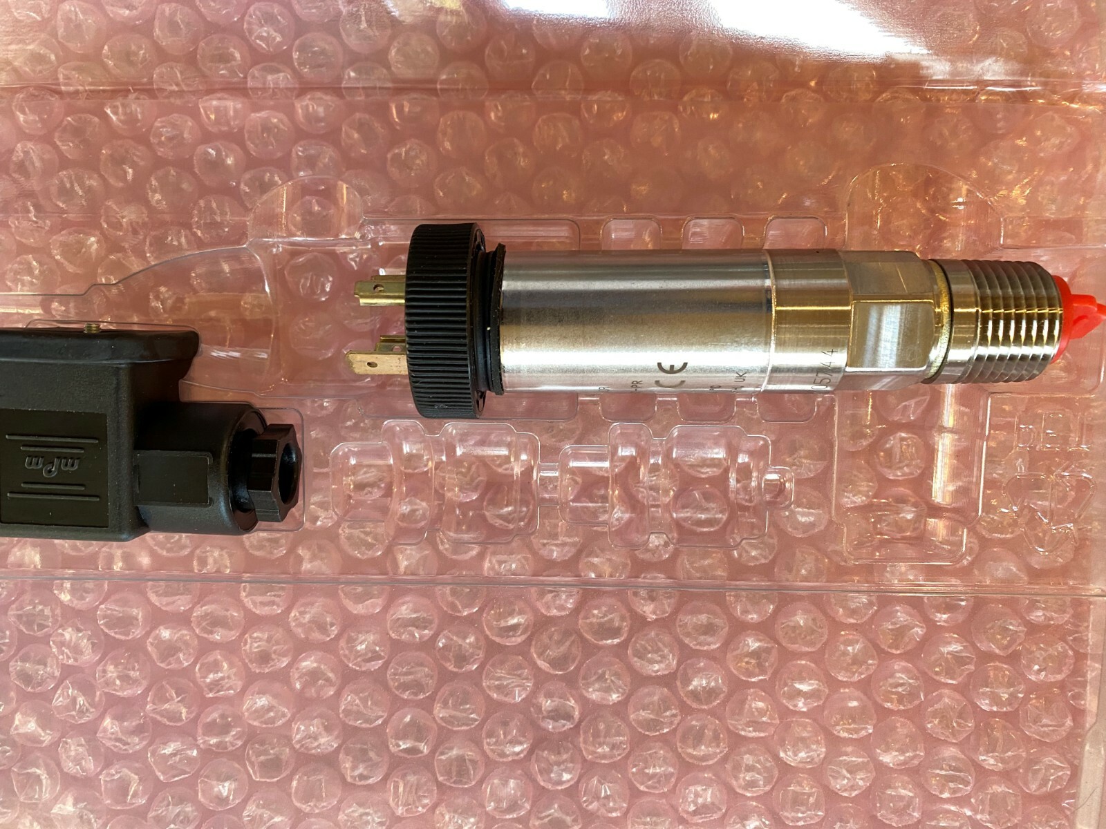 GE UNIK 5000 PRESSURE SENSOR *NEW IN BOX*