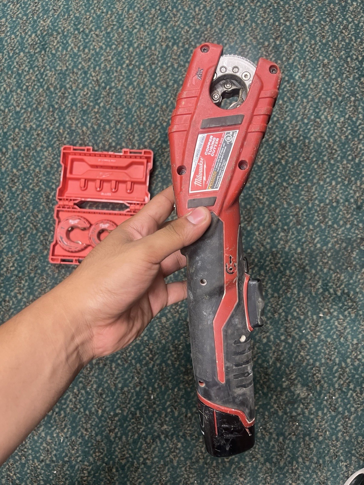 MILWAUKEE TOOLS 2471-20 COPPER TUBING CUTTER 12V CORDLESS W Clamp Keys