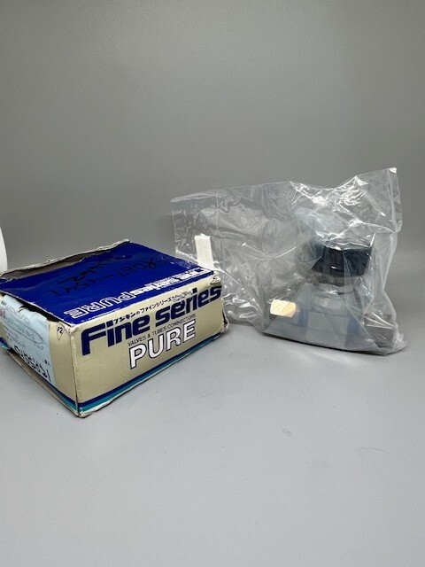 FUJIKIN FUDDF-71G-6.35-2 Diaphragm Valve FUDDF-71G-6.35-2-316LP, SUS316L-P