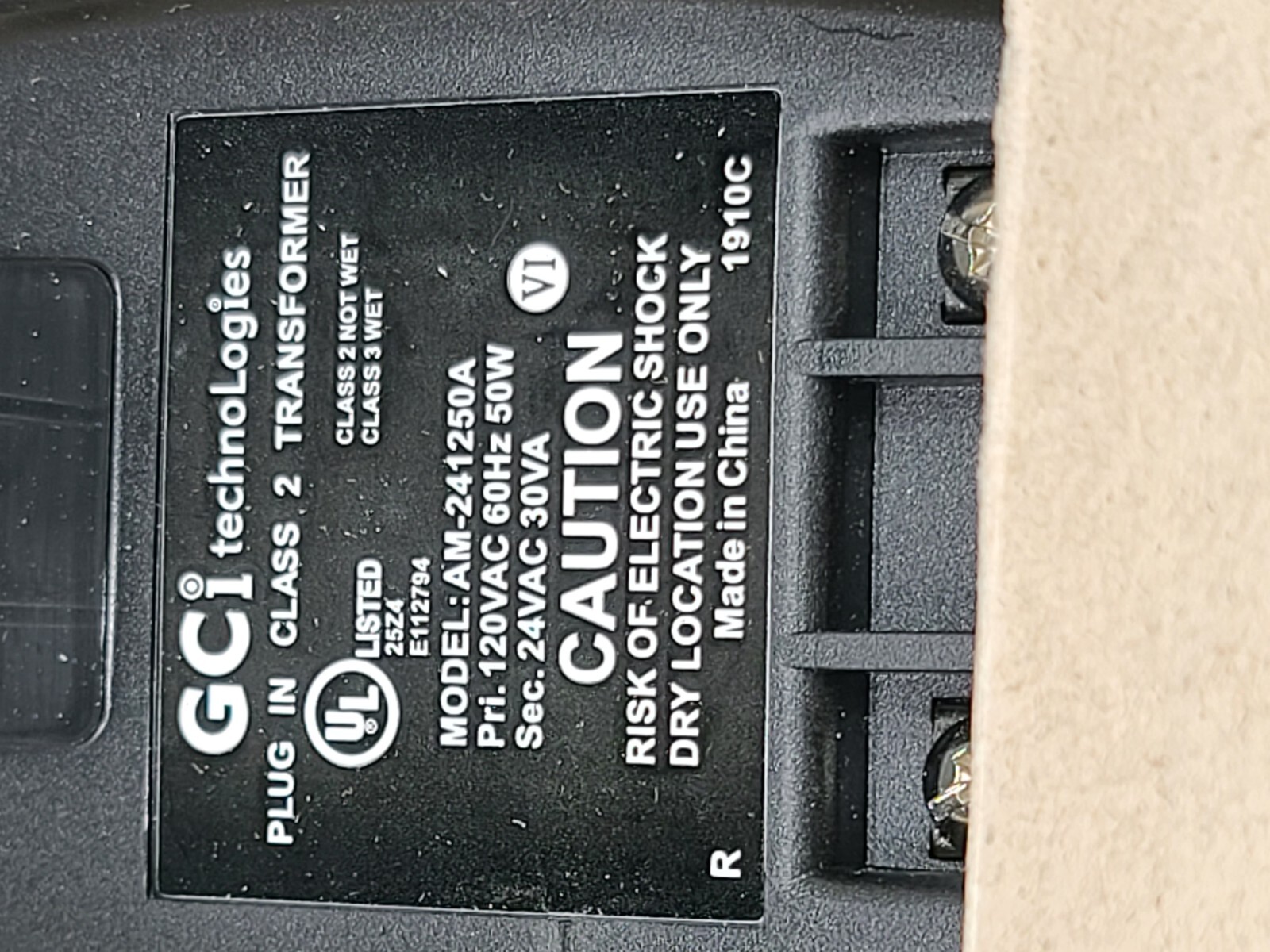 NEW GCI technologies 120V 24VAC Plug In Transformer 30VA ( AM-241250A)