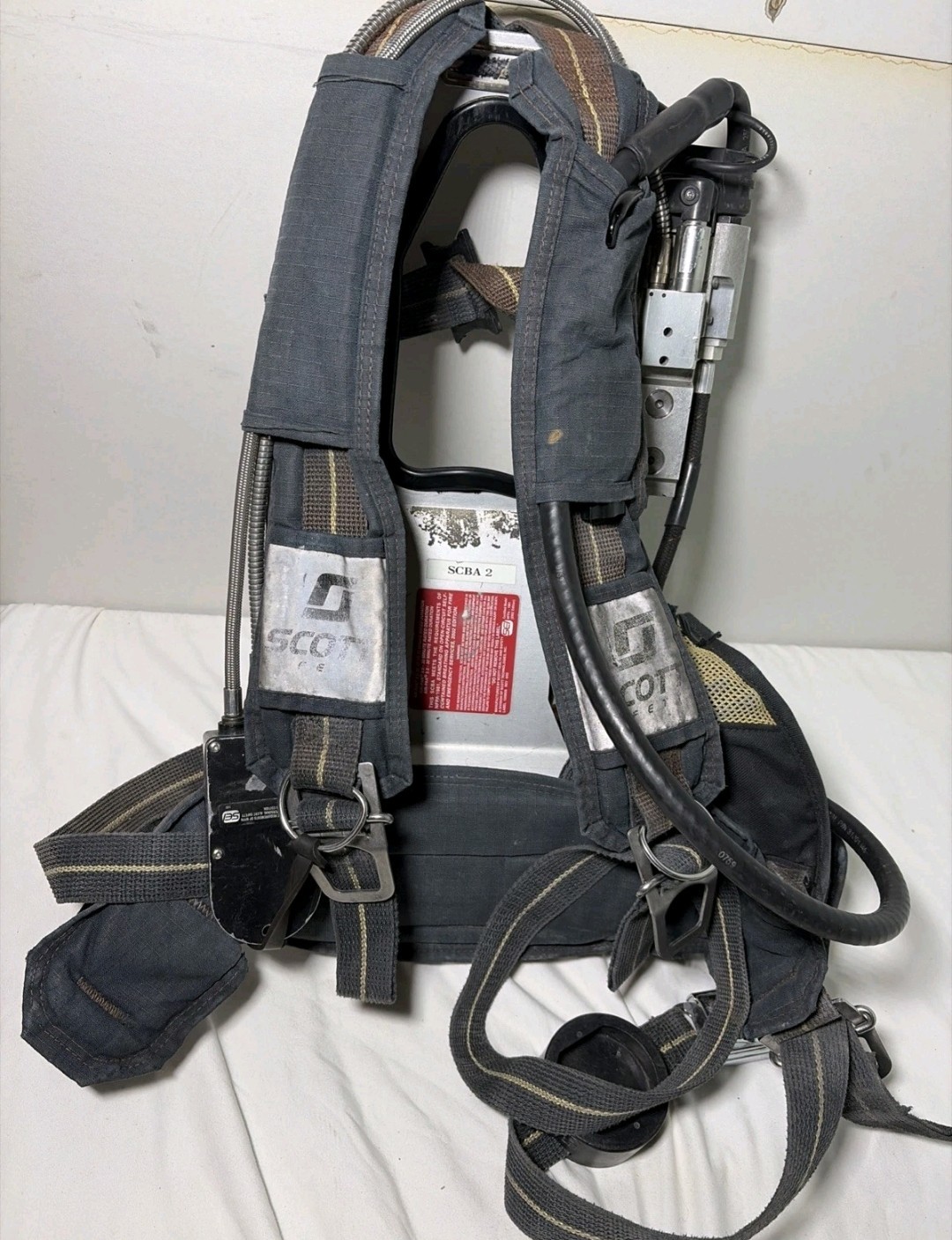Scott 4.5 SCBA Harness w/ Pak Alert Air Supply Gauge EZ Flo Regulator