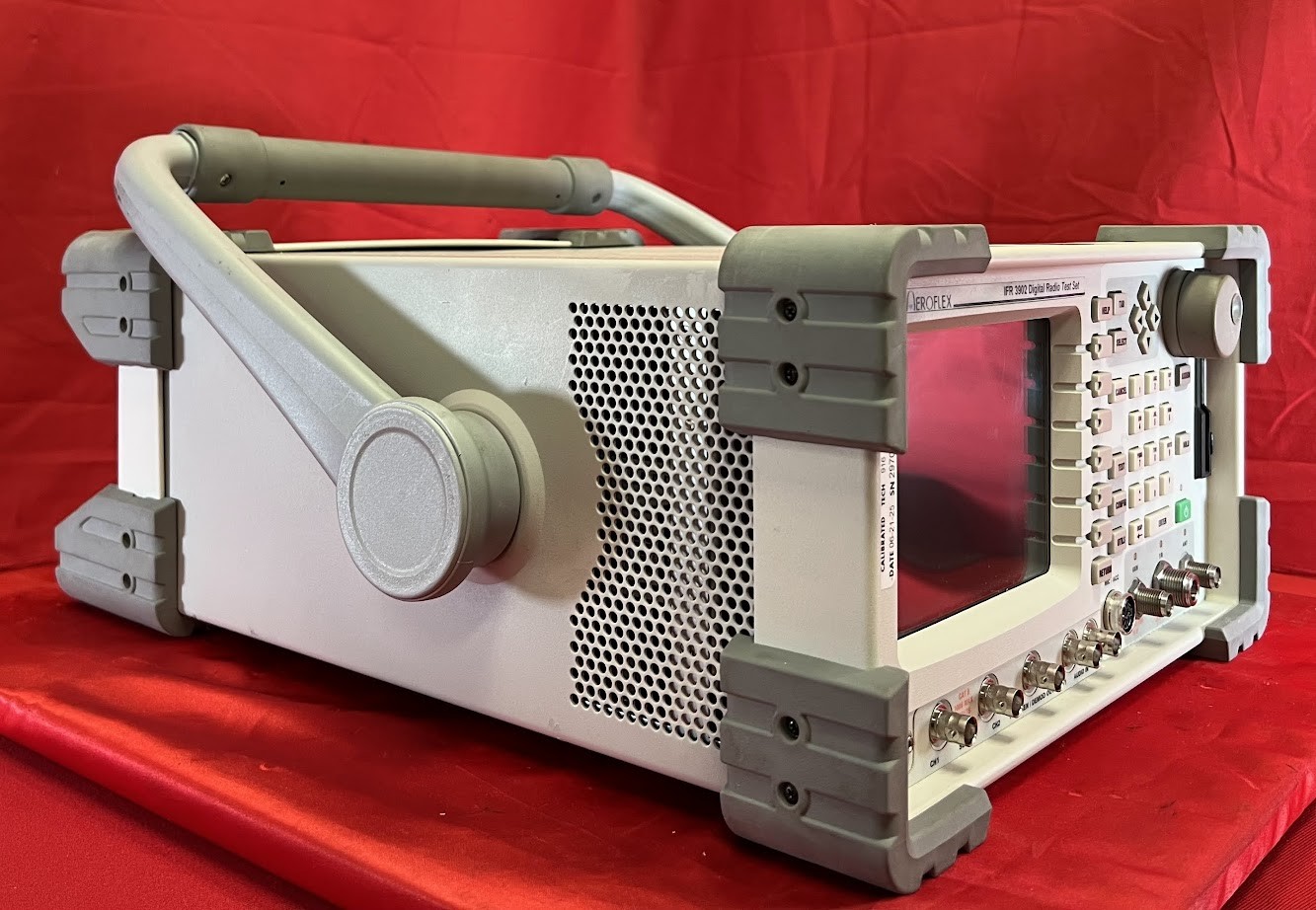 Aeroflex 3902 Analog and Digital Radio Test Platform