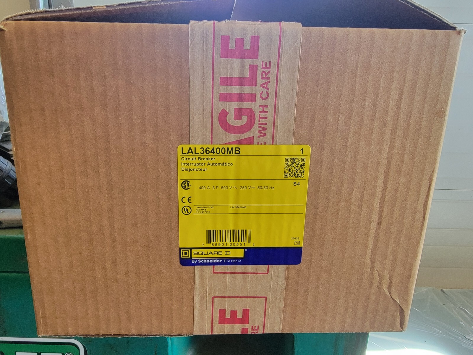 SQUARE D 400A Main Breaker 3R Outdoor Panel 240v 3P MH62WP NQ430L4C 3 PHASE