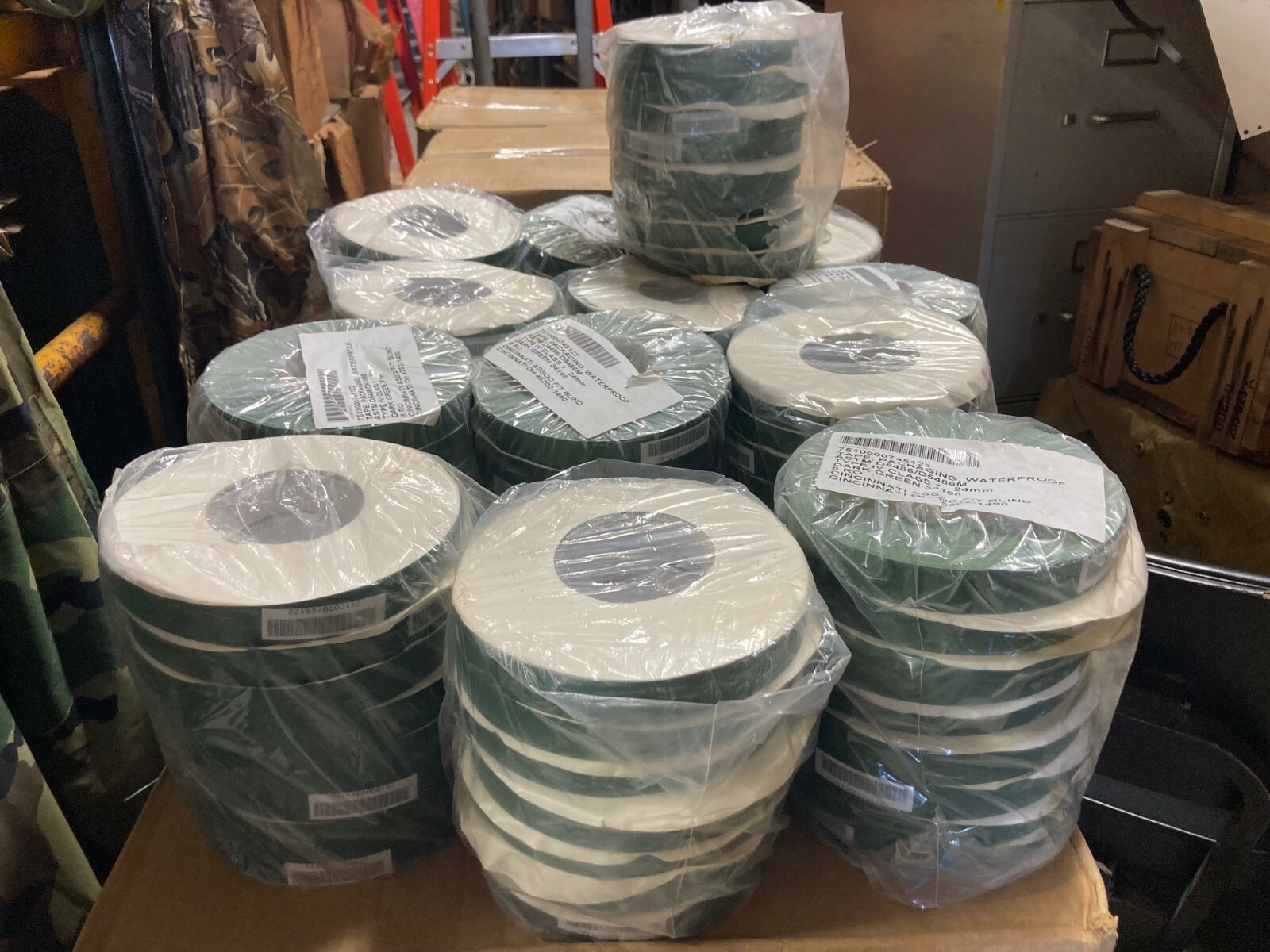 Duct Tape, Waterproof- Dark Green 1″ x 60 yards Roll