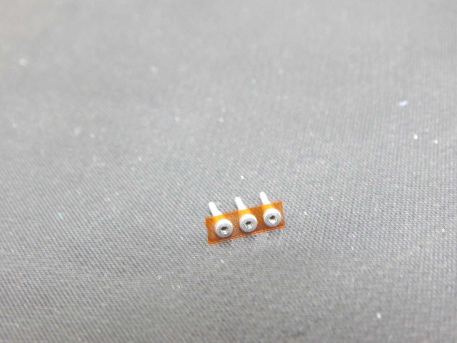 3 PIN MACHINED PIN TRANSISTOR SOCKET – LOT OF 5 – USA SELLER FAST SHIPPING