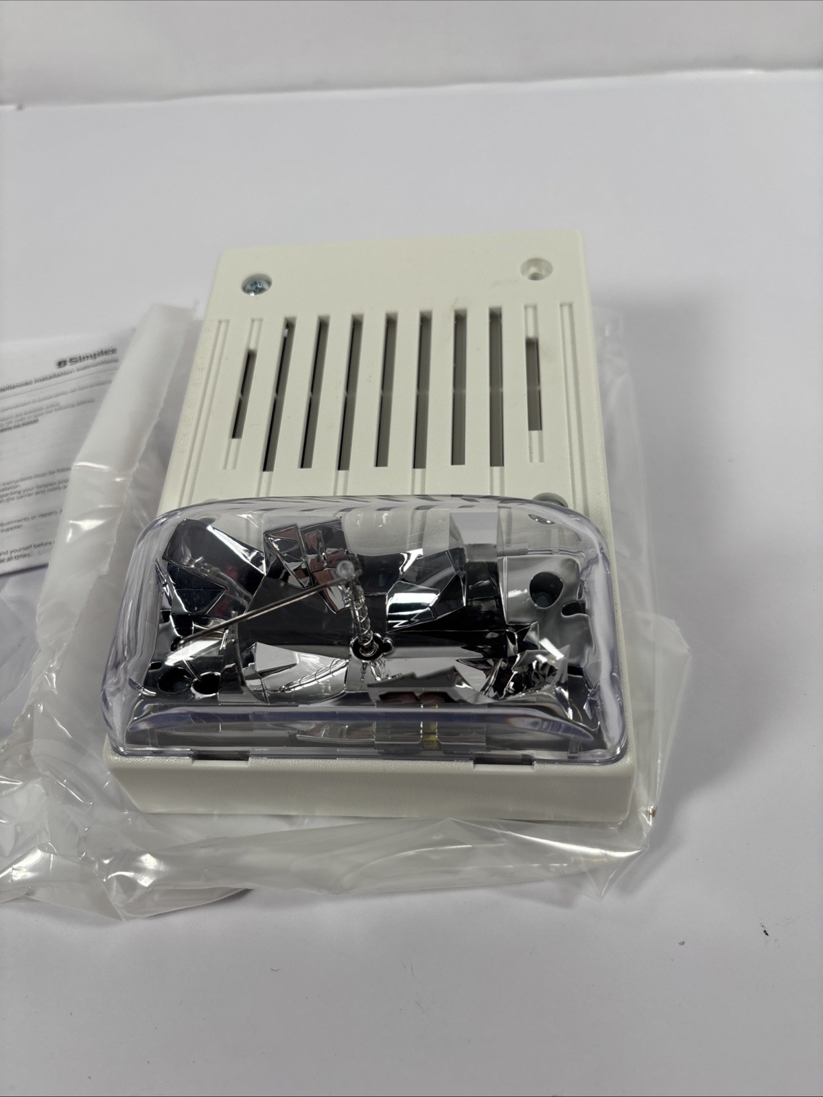 Simplex 4906-9130 Ceiling Mount Multi-Candela Horn Strobe – White 0743257